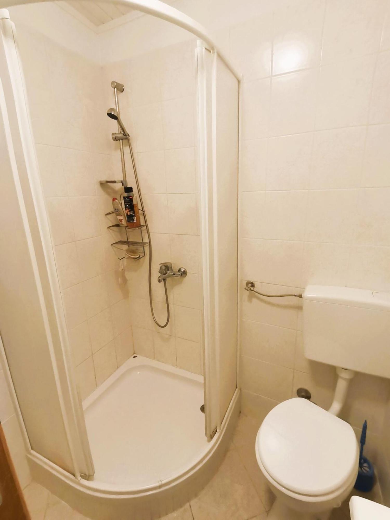 Charming Traditional Townhouse - Holiday Home Kata Jezera Εξωτερικό φωτογραφία